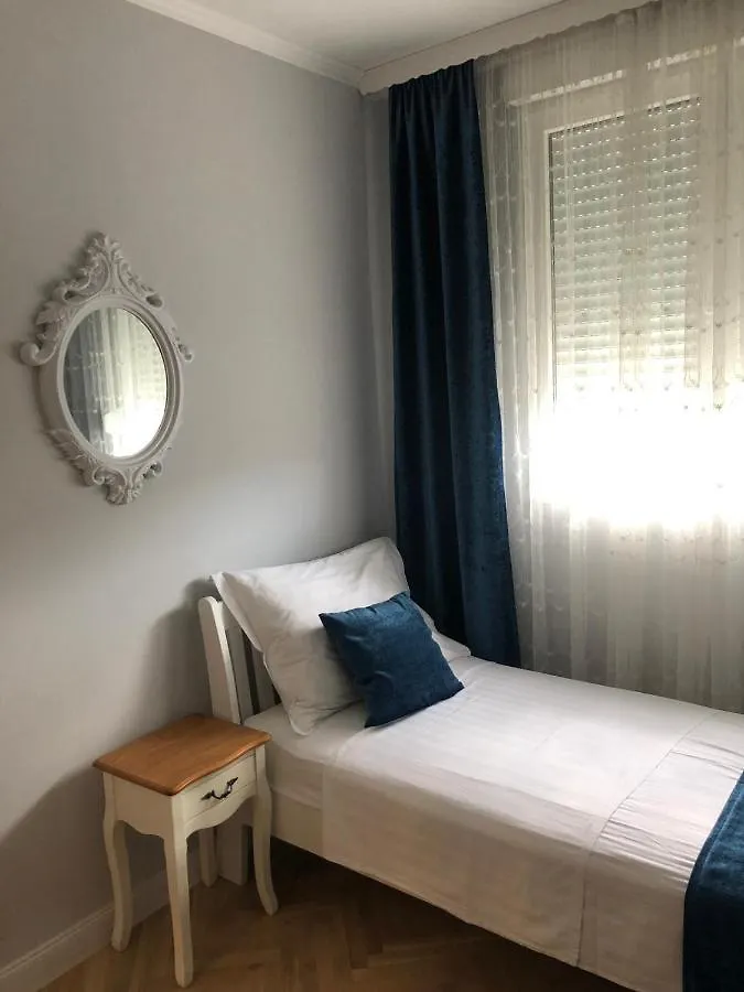 Apartment Sandra, With 2 Bathroom, Wi-Fi, Private Parking Split 0*,