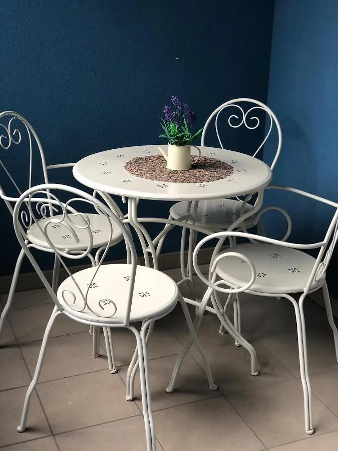 Apartment Sandra, With 2 Bathroom, Wi-Fi, Private Parking Split